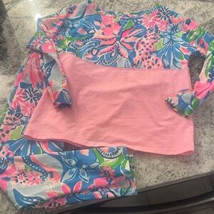 Lilly Pulitzer 2 piece matching set long sleeve shirt and leggings size small4-5